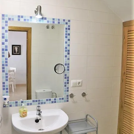 Casa Kasander, Two Bedroom Near With Pool