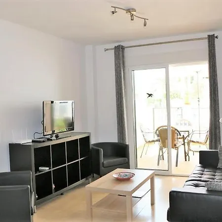 Apartment Casa Kasander, Two Bedroom Near With Pool